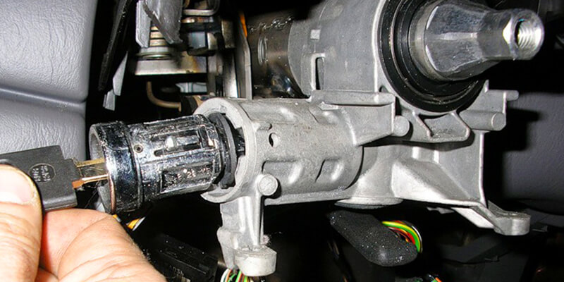 Can A Locksmith Replace An Ignition Cylinder?
